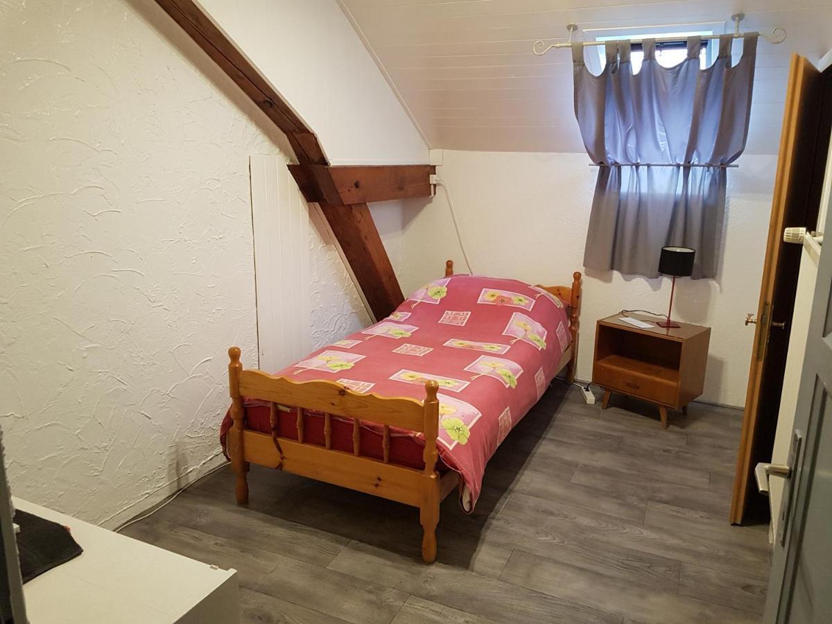 Hotel De La Gare, Vendlincourt 部屋 写真